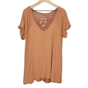 Women's Plus 2X Absolutely Famous Blush Blouse Cuffed Sleeve  Criss Cross